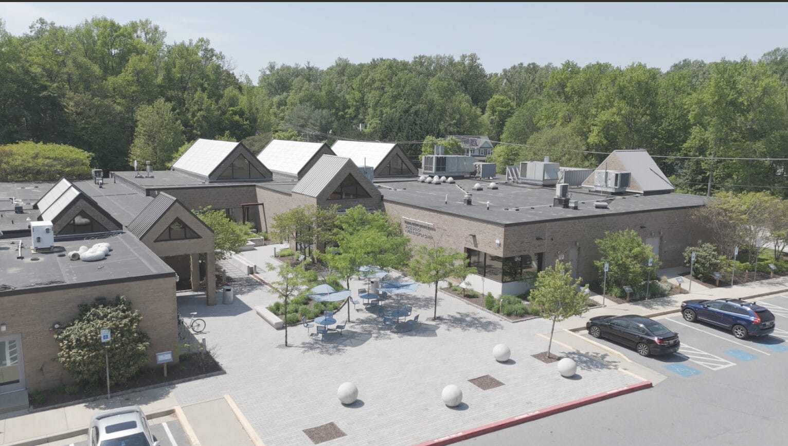Libraries That Power Our Economy - HCEDA